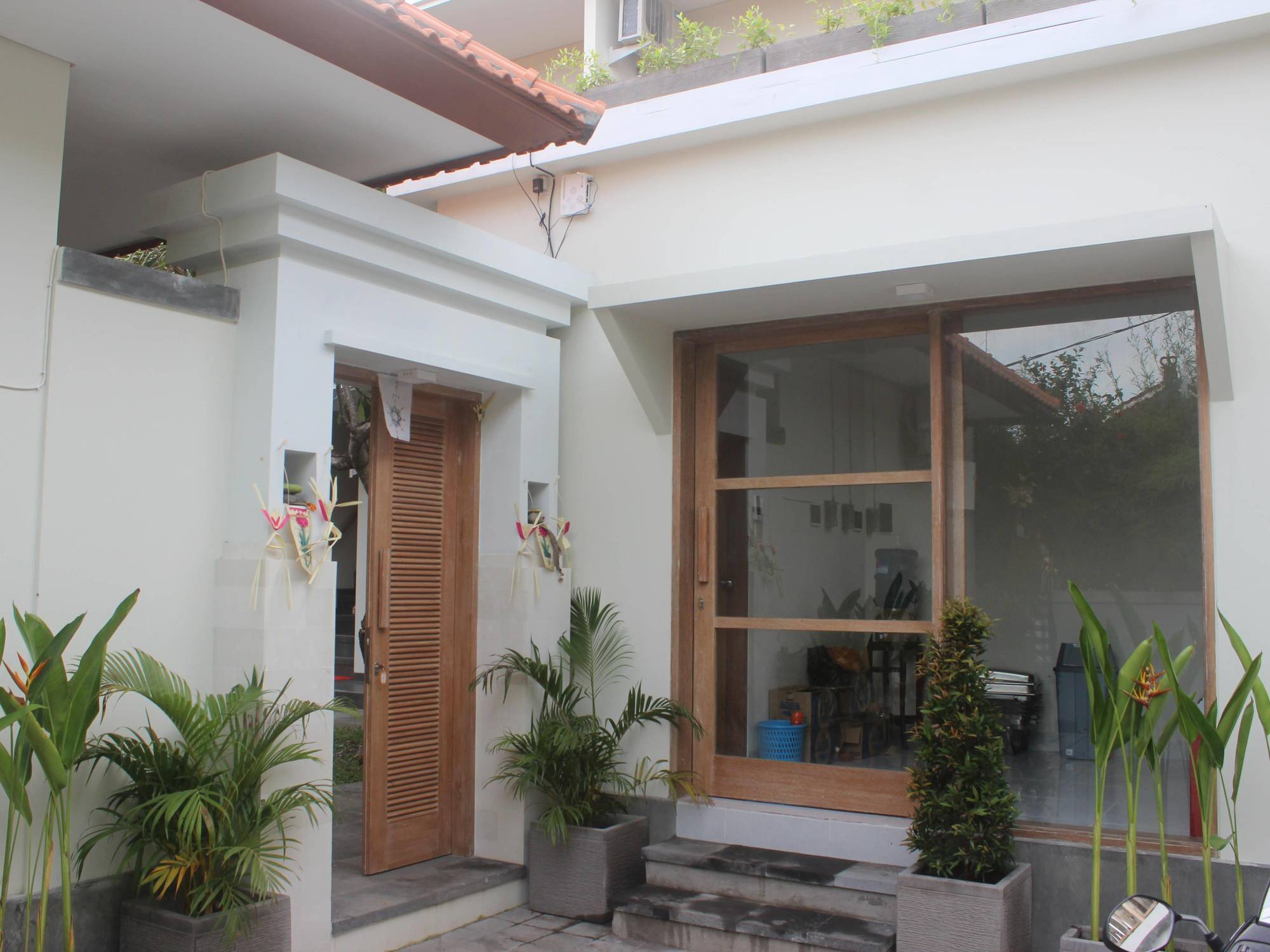 Abyan Guest House Sanur Екстериор снимка
